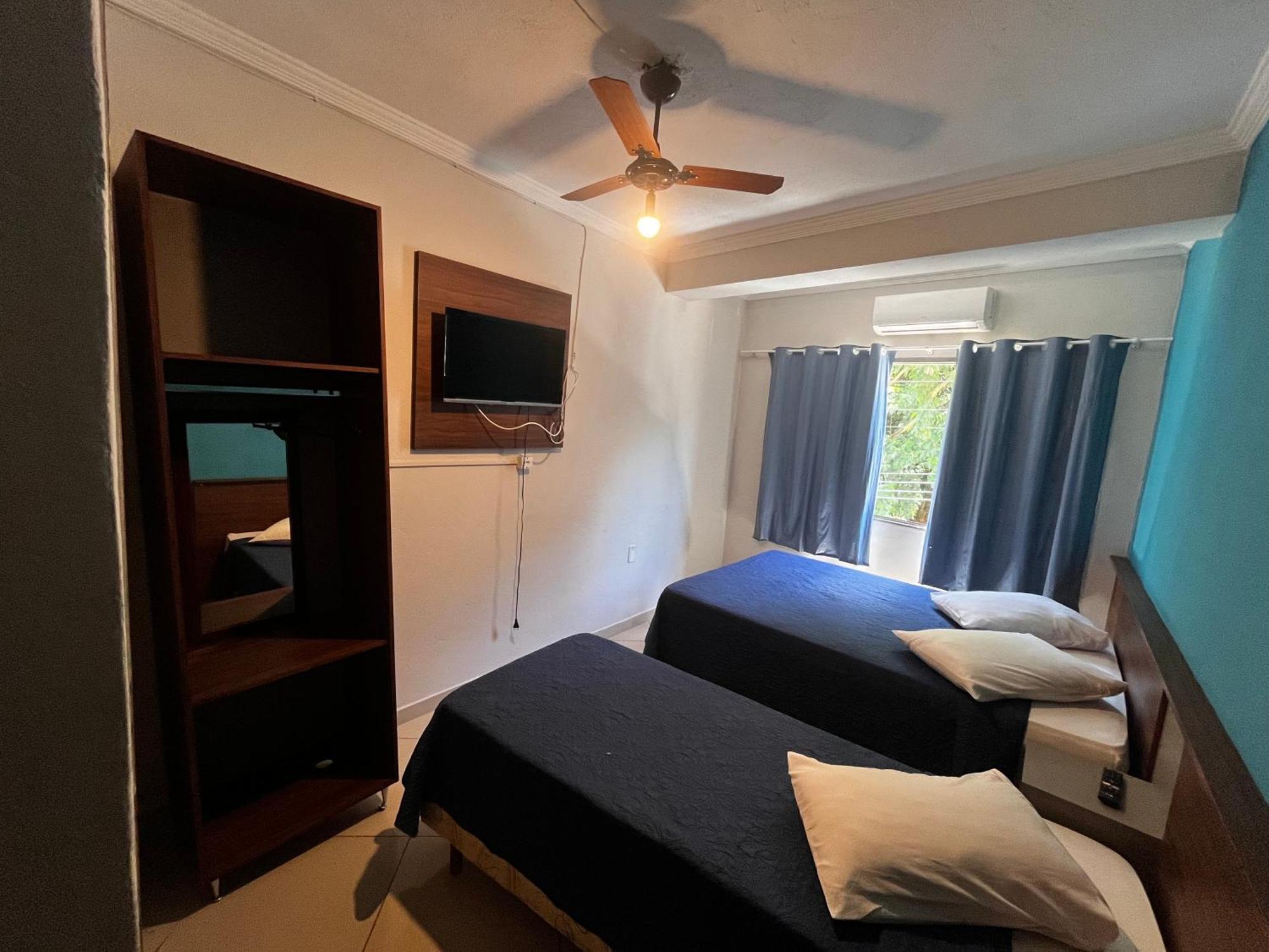 Hotel Cesar Nogueira Aparecida  Extérieur photo