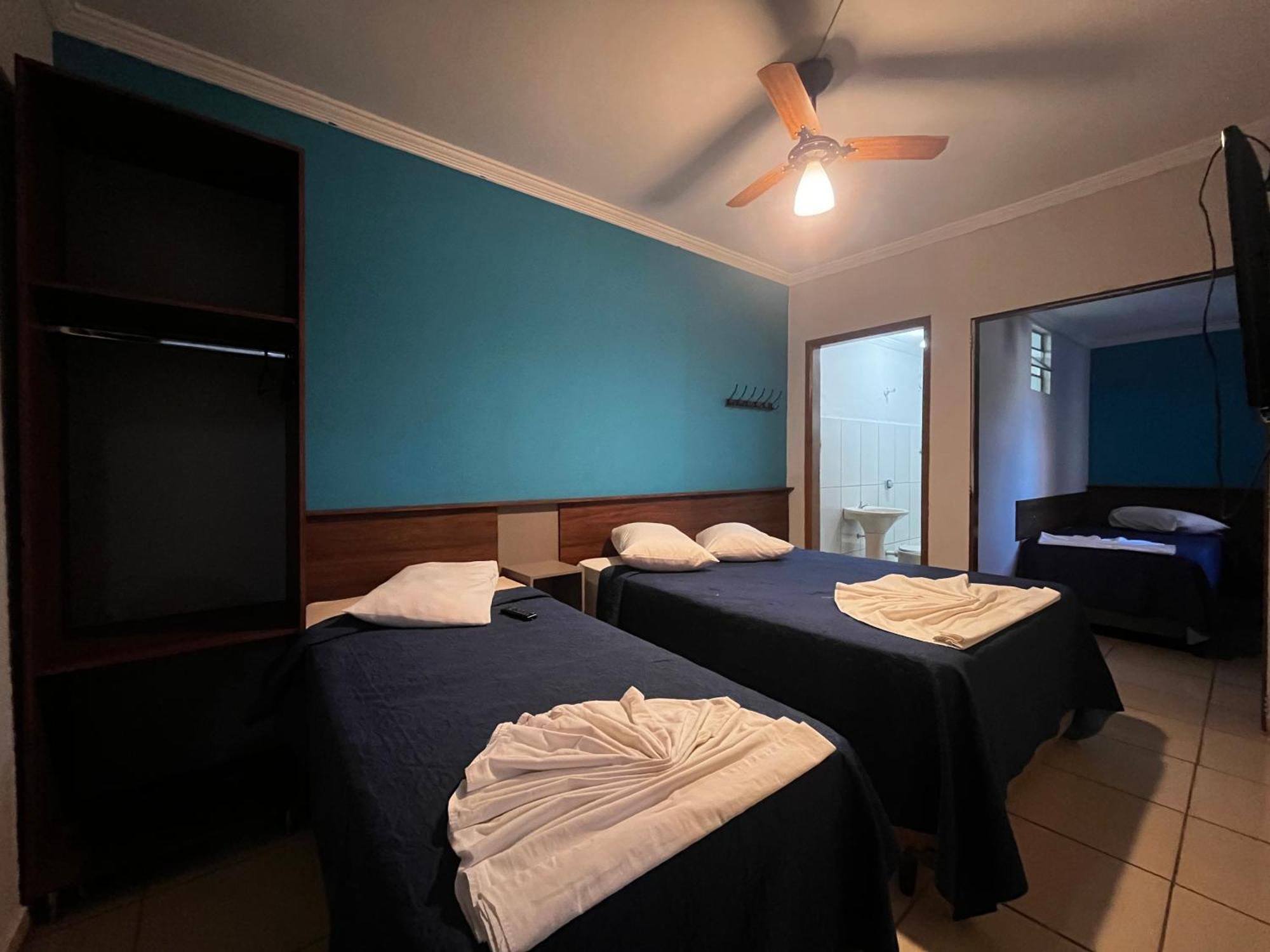 Hotel Cesar Nogueira Aparecida  Extérieur photo